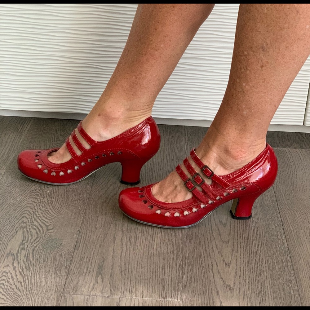Hush Puppies, Red Patent Freya Retro Court Shoe